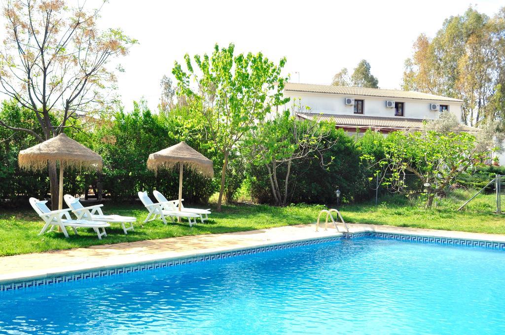 Hotel Rural La Paloma Villanueva de Tapia Bagian luar foto